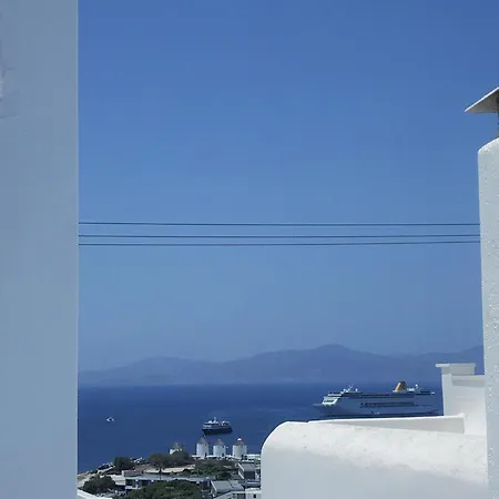 Morfoula's Mykonos Town