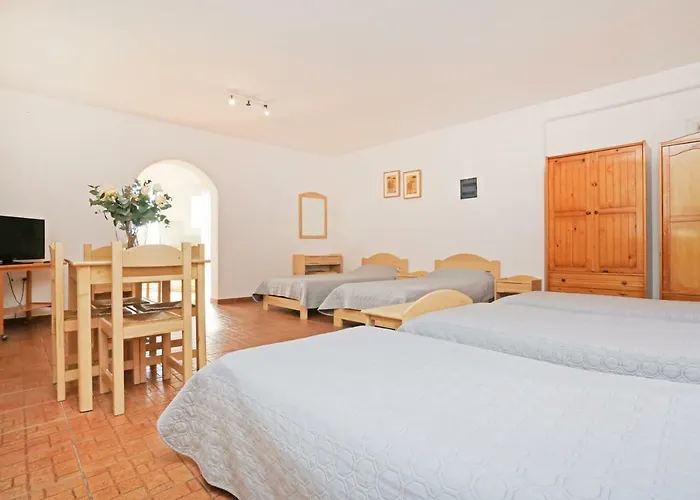 Morfoula's Apartmanhotel 3*