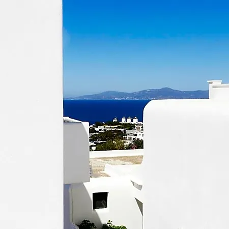Morfoula's Mykonos Town