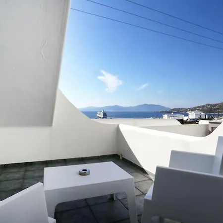 Morfoula's 3* Mykonos Town