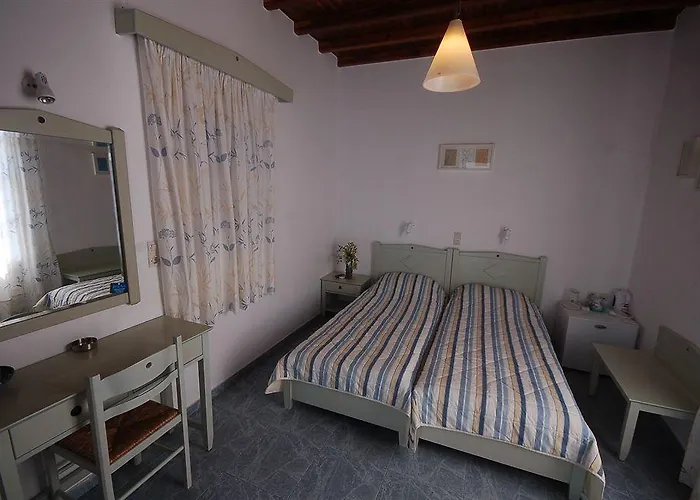 Morfoula's 3* Mykonos Town