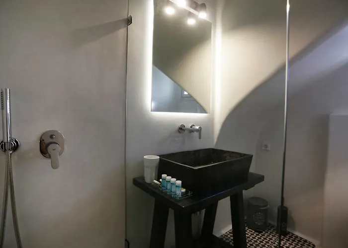 Morfoula's Mykonos Town