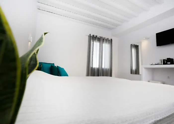 Morfoula's Aparthotel 3*